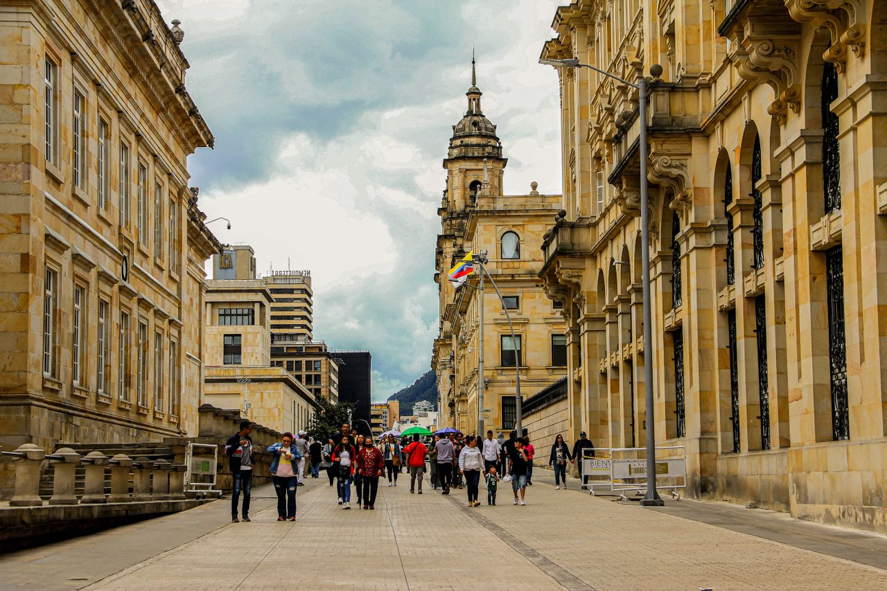 Calles de un centro histórico colonial